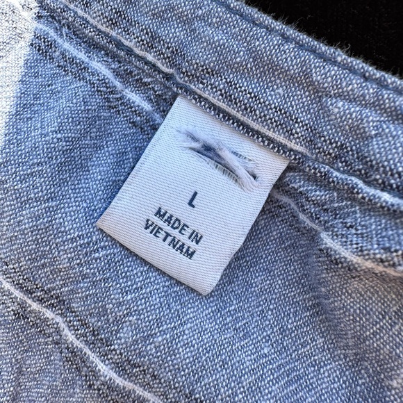 Flip Side washable linen flutter sleeve top - Picture 4 of 6